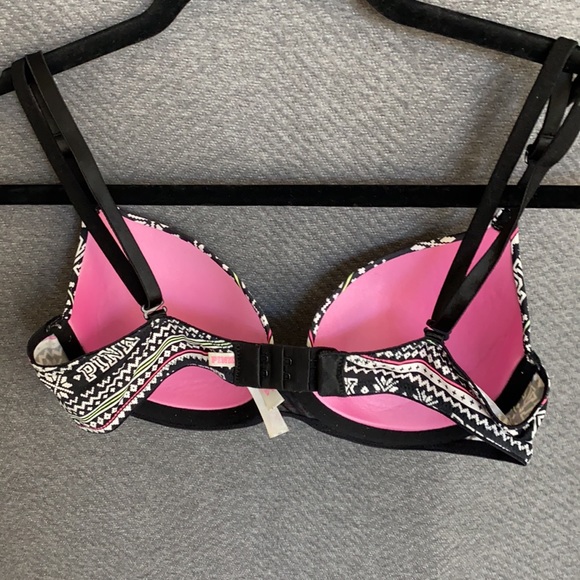 Pink bra - Picture 2 of 3